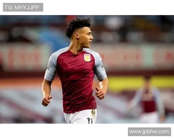 许尔特手感冰冷三分命中率低迷仅得8分球队核心状态急需回暖